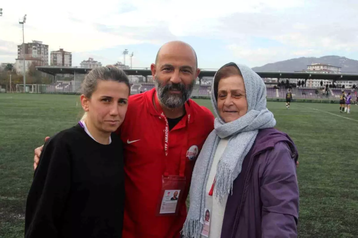 Yurdakul Ailesi, TFF Kadınlar 2. Ligi’nde Eşine Az Rastlanır Bir Başarıya İmza Attı